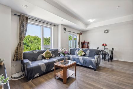 For Lease - 2635 William Jackson Drive Unit# 911, Pickering, Ontario - Photo 4