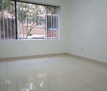 3/602 Blaxland Road, Eastwood, NSW 2122 - Photo 3