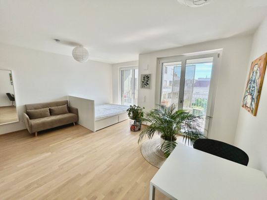 Schöne 1-Zi.-Wohnung im 5. OG mit Blick in den Innenhof - Foto 1