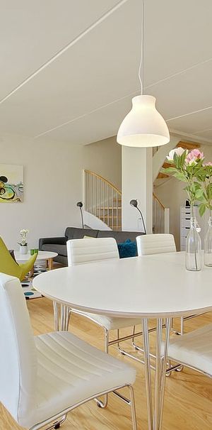 8270, Højbjerg - Photo 1