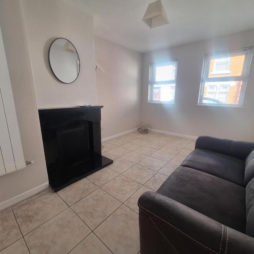 2 Chapel Street, County Westmeath, N37 F6F5, Athlone - Photo 1