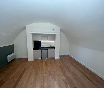 Location Appartement 1 pièce 31m² - Photo 1