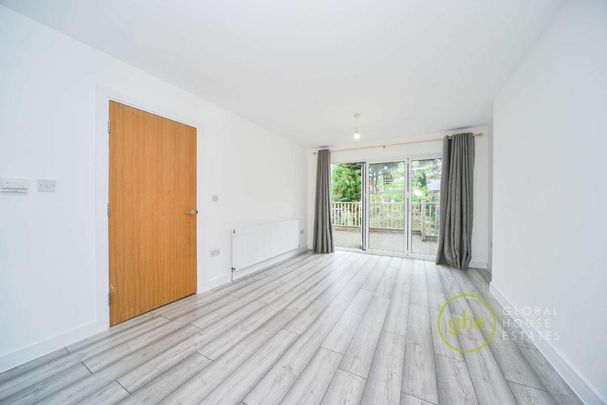 2 bedroom flat to rent - Photo 1