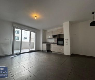 Location Appartement 2 pièces 43m² MARSEILLE 5ème - Photo 4