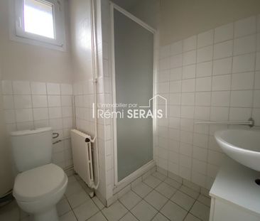 Location Appartement 2 pièces 46m² - Photo 2