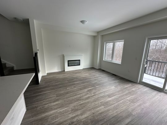 For Lease - 50 Seahorse Common Unit# 129, Cambridge, Ontario - Photo 1