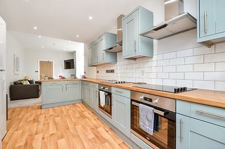 Stylish Double Room - Photo 2
