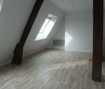 Location Appartement 1 pièce 24m² - Photo 2