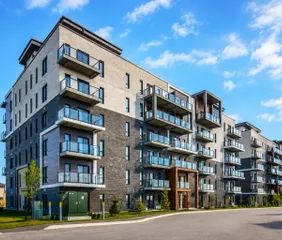 1 room apartment of 87m² in Gatineau - Photo 1