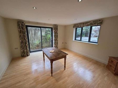 Mylor Bridge, Falmouth, TR11 - Photo 3