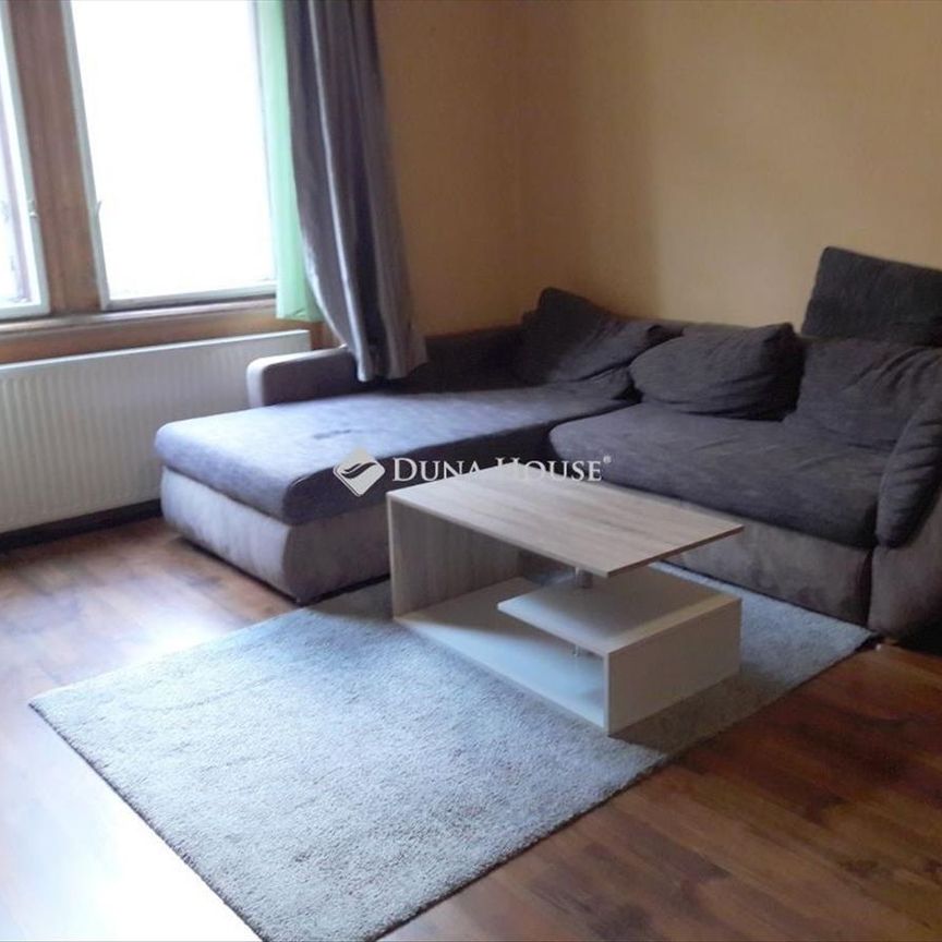 Kiadó átlagos állapotú lakás - Budapest VIII. kerület - Fotó 1