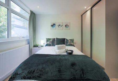 1 bedroom in a house share to rent - Photo 4
