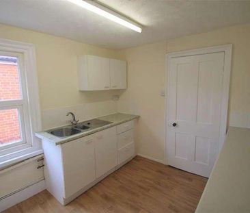 Key Road, Clacton On Sea, CO15 - Photo 2