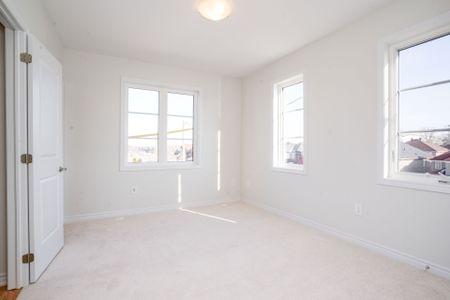 For Lease - 1260 National Valley Drive, Mississauga, Ontario - Photo 5