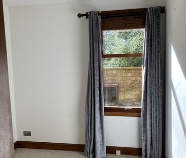 2 Bed Flat, Redlands Road, G12 - Photo 2