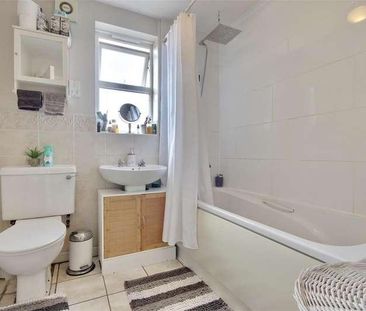 Claremont Road, Fratton, PO1 - Photo 4