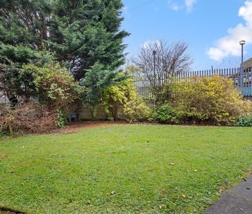 1 Bed Flat, Crow Road, G13 - Photo 2