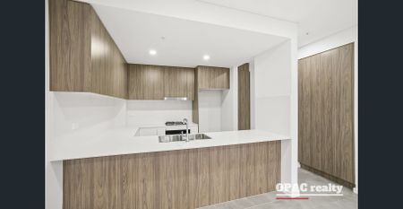 GROUND FLOOR APARTMENT WITH BIG COURTYARD - Photo 4