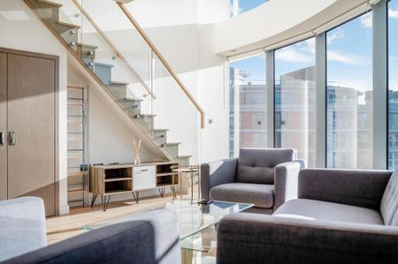 3 bedroom flat to rent - Photo 3