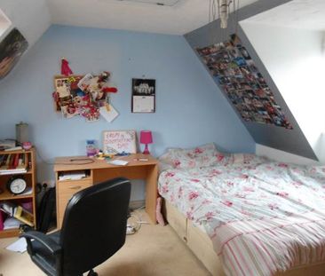 5 bed house to rent in Hatcher Crescent, Colchester - Photo 6