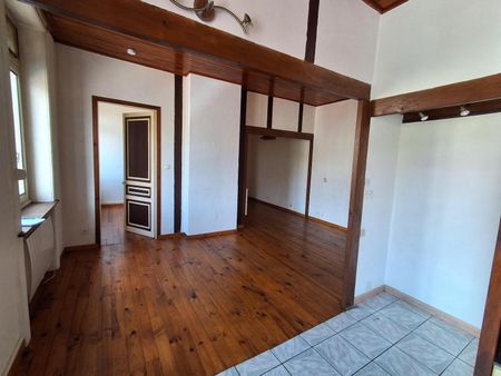 Location Appartement 2 pièces 46m² ST ETIENNE 42000 - Photo 3
