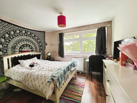 Harriers Close, Ealing, W5 3UA - Photo 3
