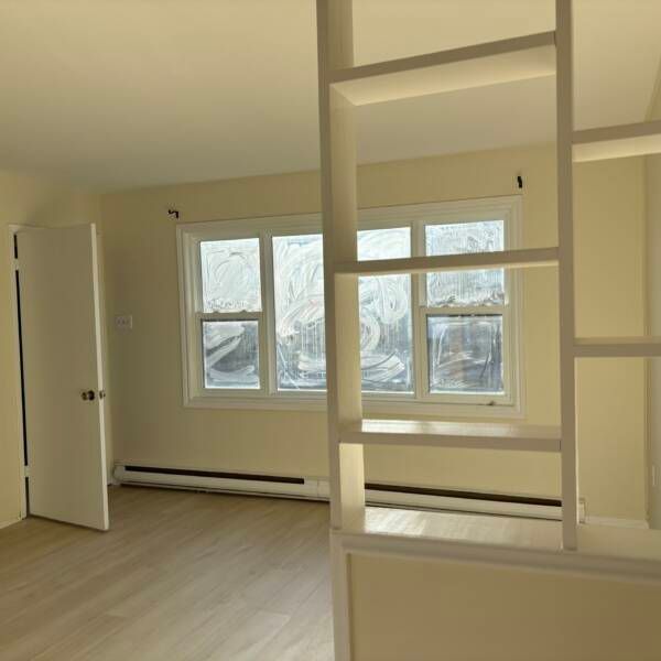 3 bedroom 3 level homes on Crystal Drive Dartmouth - Photo 1