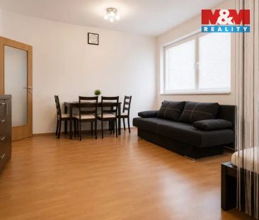 Podnájem bytu 1+kk, 40 m - Фото 1