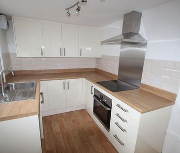 2 bedroom semi-detached house to rent - Photo 1