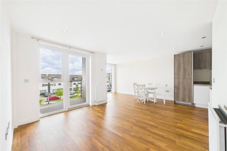 2 bedroom apartment to rent - Photo 2