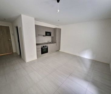 Sublime studio avec balcon proche du parc de Valency - Photo 1