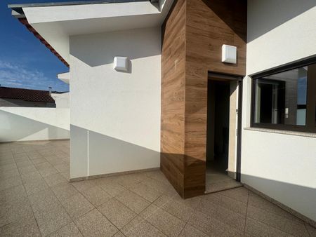 Apartamento T2 novo, com amplo terraço , situado na Avenida principal da Gafanha da Nazaré. - Photo 3