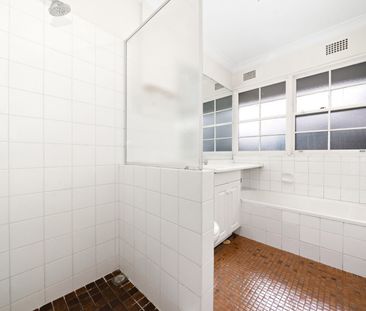 Sunny Top Floor Unit - Photo 6