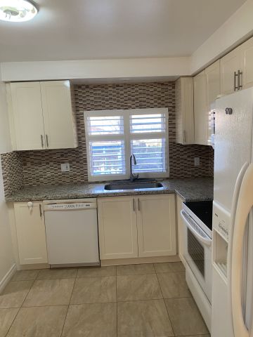 For Lease - 513 Lynett Crescent, Richmond Hill, Ontario - Photo 4