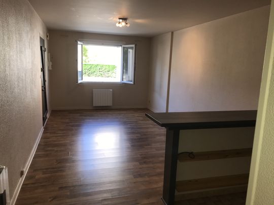 Location Appartement 2 pièces 43m² MARMANDE 47200 - Photo 1