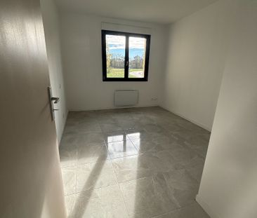 Location Maison 5 pièces 106m² - Photo 5