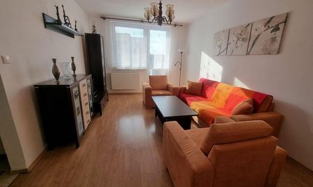 Areté real, Prenájom 2-izbového príjemného bytu s balkónom v Pezinku na Muškátovej ulici - Photo 3
