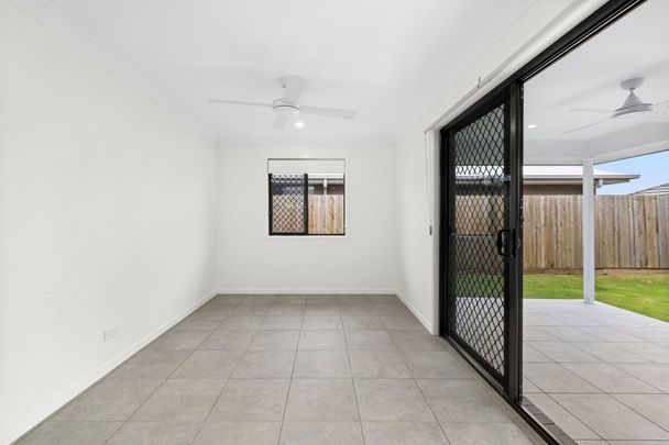 Modern Family Living in Prime Burpengary Location - Spacious 4-Bedroom Home with Double Garage - Photo 1