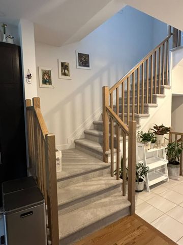 For Lease - 64 Heirloom Street, Blossom Park - Airport and Area, Ontario - Photo 2
