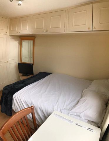 3 bedroom flat share to rent - Photo 3