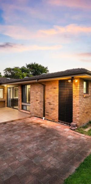 Delightful Family Home - Photo 1