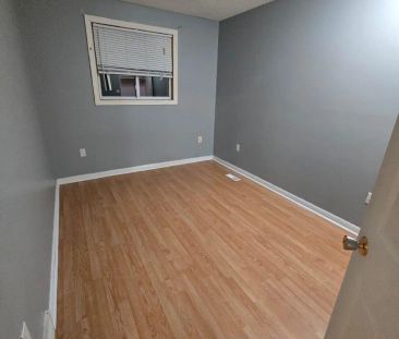 324 CONWAY DRIVE - Photo 3