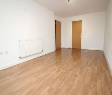 2 Bedroom Apartment - Photo 3