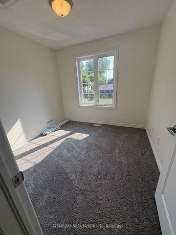For Lease - 10 Dufferin Street Unit# 11, Norwich, Ontario - Photo 3