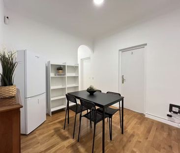 Calle de la Abada, Madrid, Community of Madrid 28013 - Photo 1