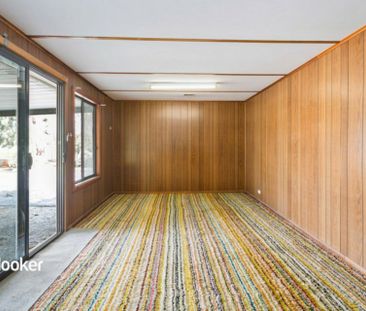 Rural living with large sheds! - Photo 2