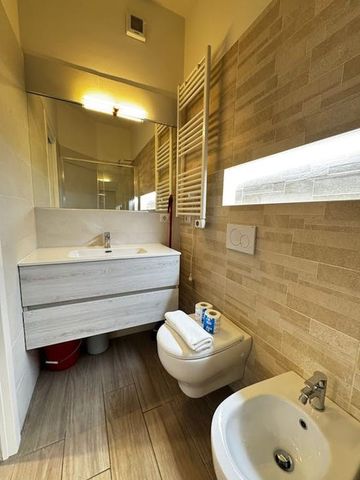 Via Padova, Milan, Lombardy 20127 - Photo 4