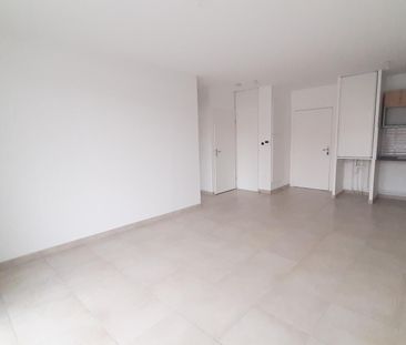 location Appartement T3 DE 56.95m² À MONDONVILLE - Photo 2