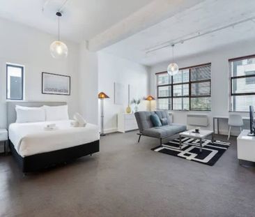 Living With Style - Photo 6