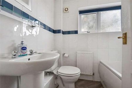 St. Marys Close, Kempsey, Worcester, Worcestershire, WR5 - Photo 3